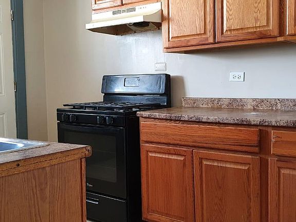 5th image of 4918 W 18th St #4