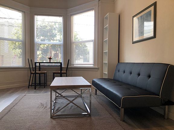 3rd image of 141 Lexington St #1