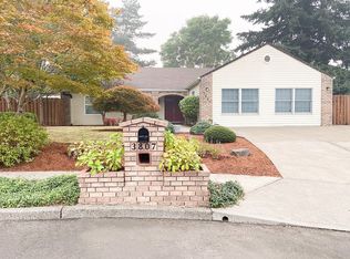 3807 NE 137th Pl, Portland, OR 97230