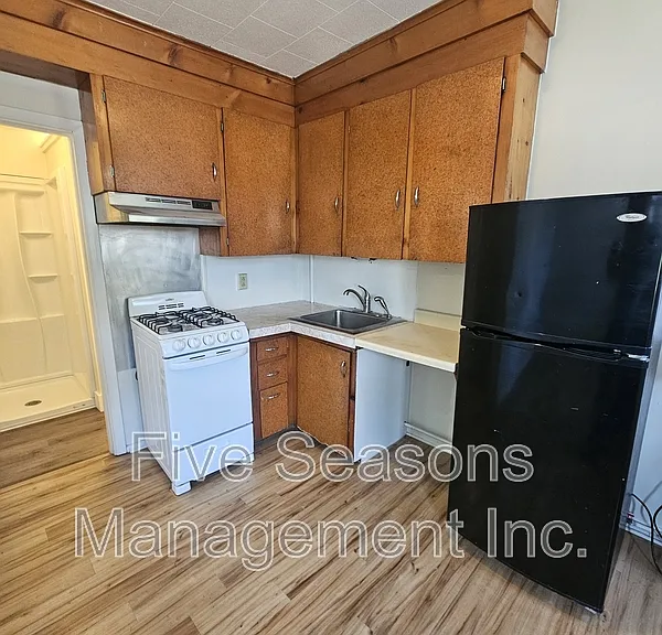 393 North St #1 — Photo 10