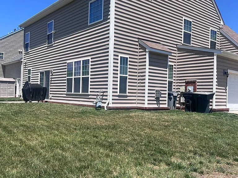 13 Hampshire Glen Pkwy — Photo 33