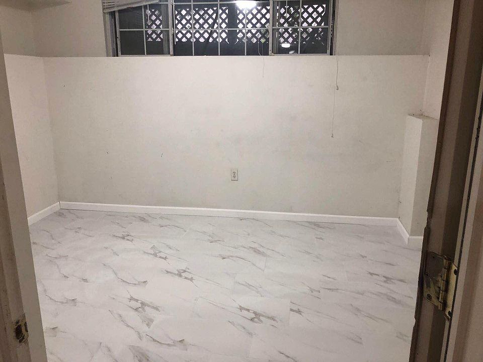 2nd image of 55 Hope Ln Floor 1