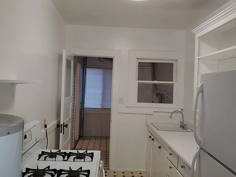 1235 T St — Photo 18