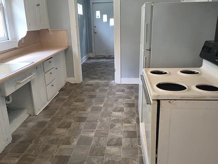 6203 Southern Ave — Photo 3