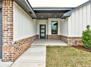 4517 Desert Springs Ct, Yukon, OK 73099