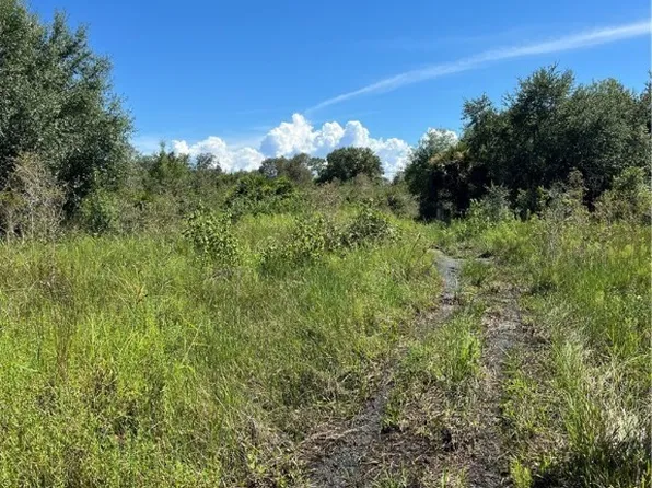 7845 Coffey Rd, Moore Haven, FL 33471