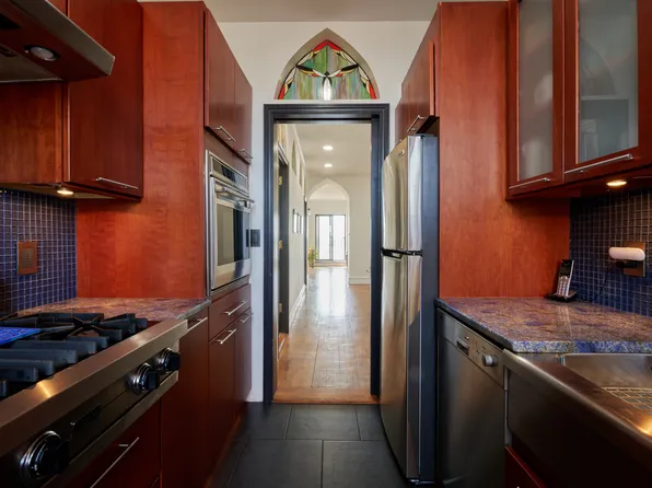 75 Livingston Street 28A image 14 of 14