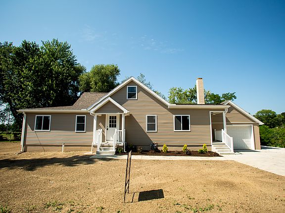 3rd image of 6636 Wallace Ave