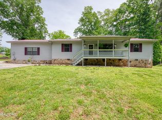528 Water Oak Dr, Seymour, TN 37865