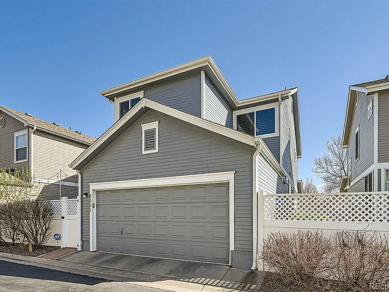 8031 E Bayaud Ave — Photo 39