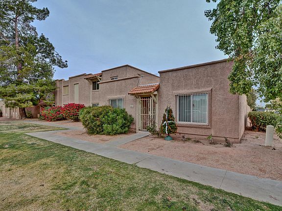 2nd image of 3211 W Laurie Ln