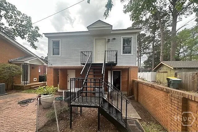 1 bed, 1.0 bath, 600 sqft, $1,600 — Photo 2