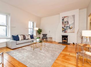 24 Mount Vernon Pl, Boston, MA 02108