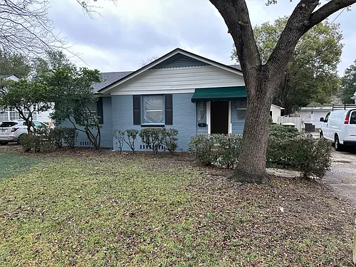1243 Monterey St Photo 1