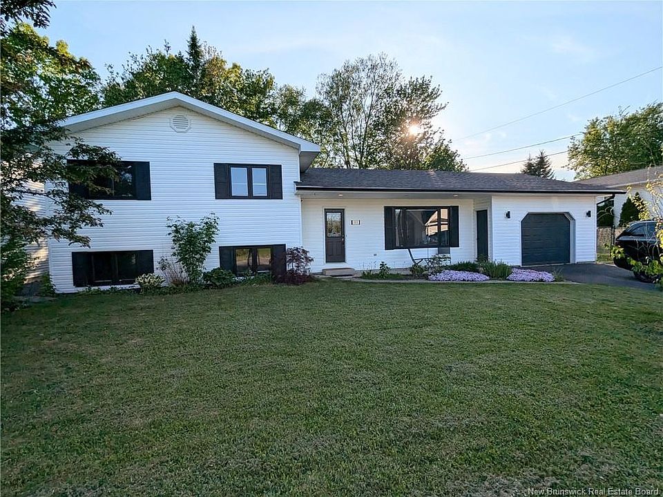 1st image of 103 Squires St