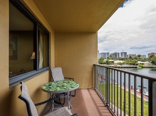 301 Golden Isles Dr APT 412, Hallandale, FL 33009
