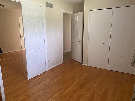 Master Bedroom with siting room or extra bedroom