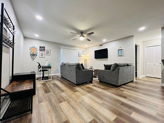 3rd image of 6612 Willow Pointe Dr NW #A