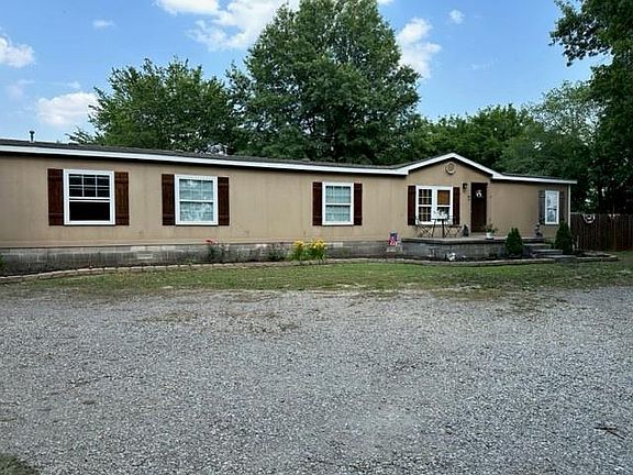4th image of 104 N 200th St
