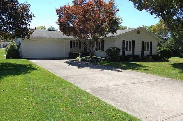 1st image of 109 Makepeace Dr