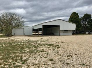 136 Hailey St, Voss, TX 76888