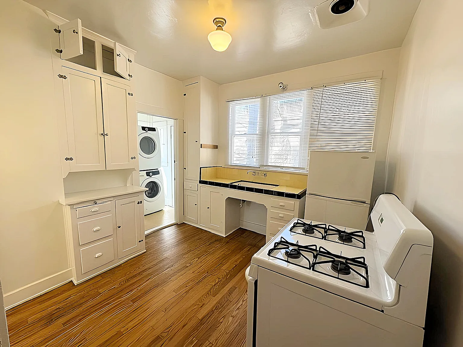1 bed, $1,995 — Photo 3