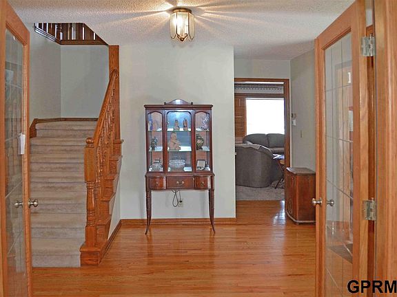 3rd image of 6320 Yellowstone Cir