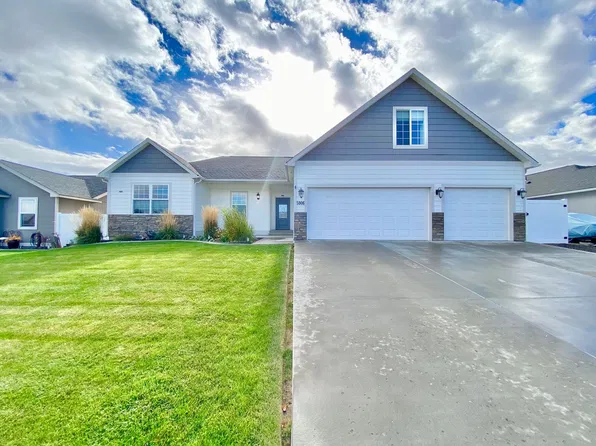 5906 Coolidge Rd, Yakima, WA 98903