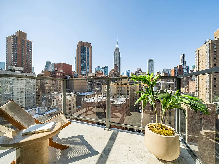 162 E 36th St #5H — Photo 3