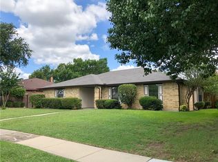 1325 Devonshire Ln, Mesquite, TX 75150