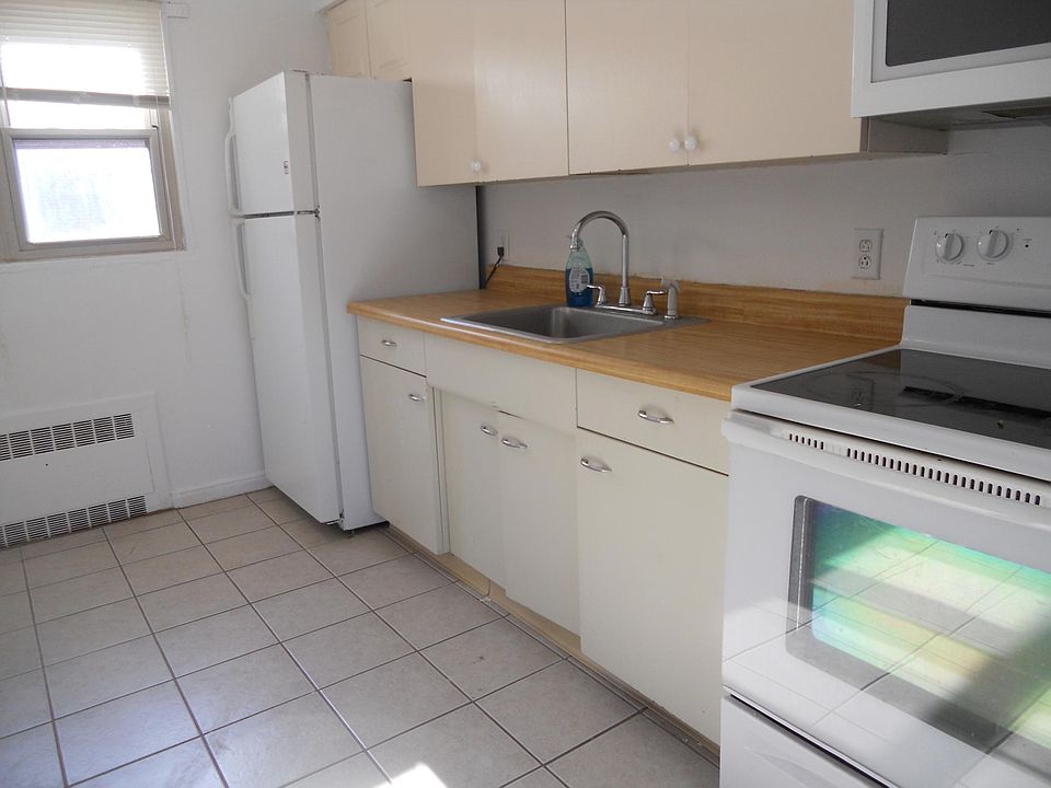 1st image of 2744 Elmwood Ave APT 2