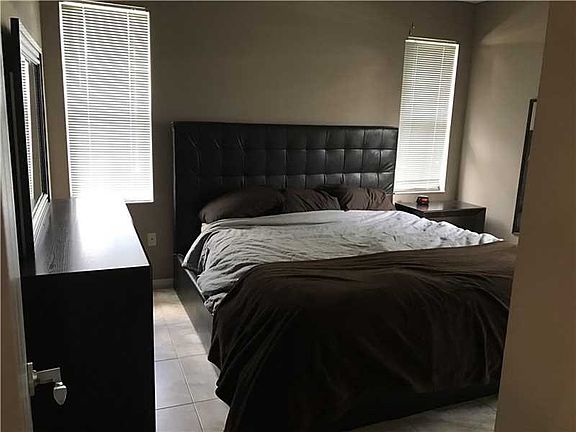 4th image of 11801 W Atlantic Blvd #123