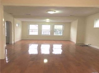 10476 123rd St, South Richmond Hill, NY 11419