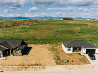 2702 Morrison Ranch Rd, Sheridan, WY 82801