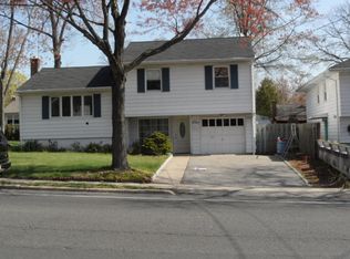 859 Galloping Hill Rd, Union, NJ 07083