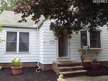 1st image of 4121 W 229th St