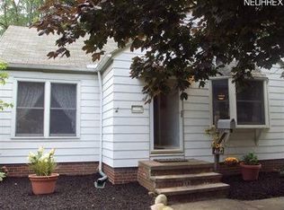4121 W 229th St, Fairview Park, OH 44126
