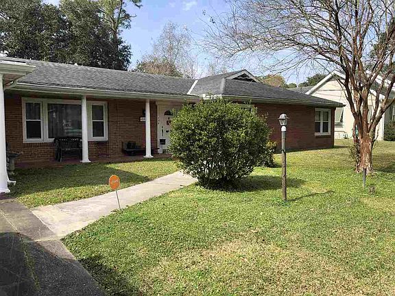 3rd image of 508 Buena Vista Blvd