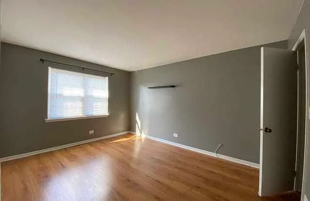 132 Brookwood Ct — Photo 10