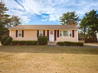 33 Campbell Dr, Easthampton, MA 01027