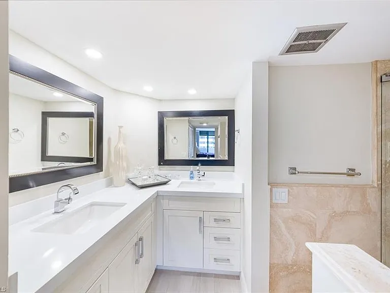 4005 Gulf Shore Blvd N #1104 — Photo 12