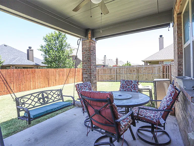 2182 Liriope Ln — Photo 34