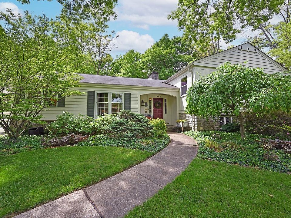 1st image of 1465 Oak Knoll Dr