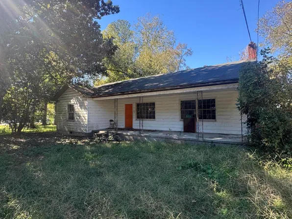 105 Behling St, Saint George, SC 29477