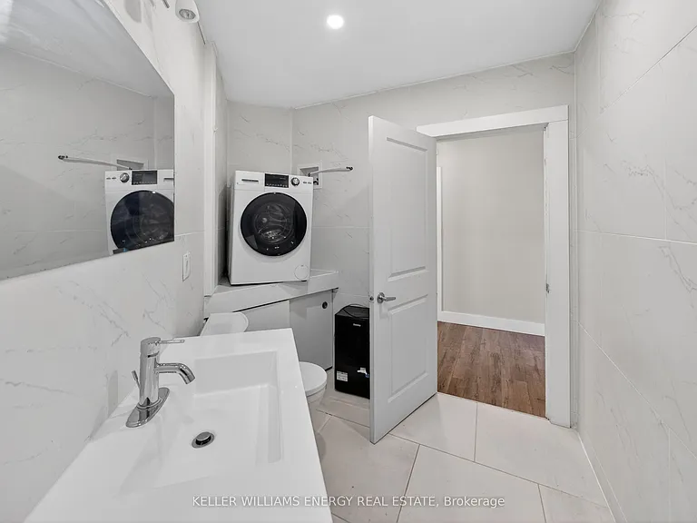 302 Picton Main St #4 — Photo 11