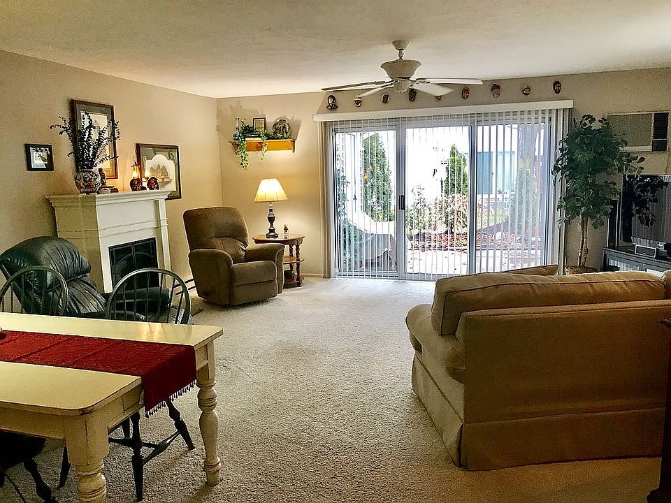 1st image of 4613 Pinewood Dr APT 190