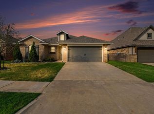 18425 Groveton Blvd, Edmond, OK 73012