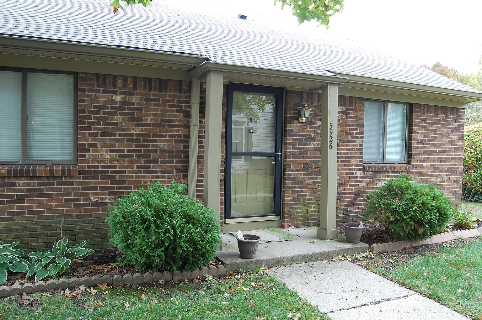 5926 Deerwood Ct photo 1