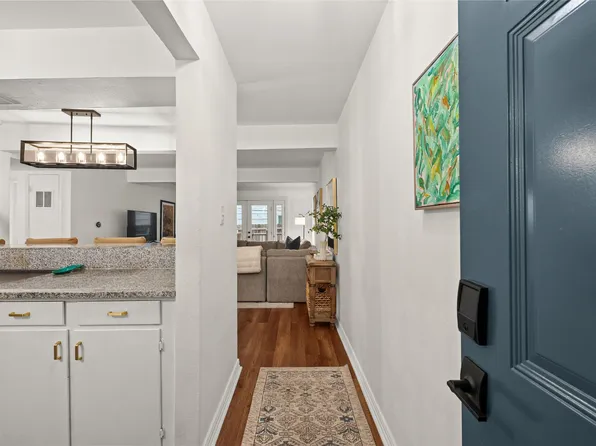 2208 Enfield Rd APT 107, Austin, TX 78703