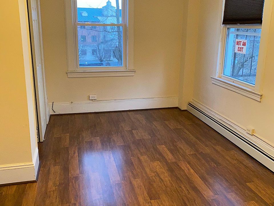 1st image of 10 Dempsey Ave Floor 1